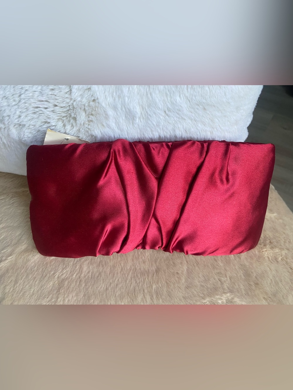 NWT Steve Madden Red Satin Clutch Wristlet Evening Bag